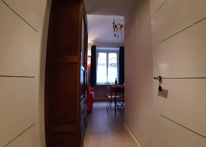 Centralissimo Grazioso Monolocale Appartement